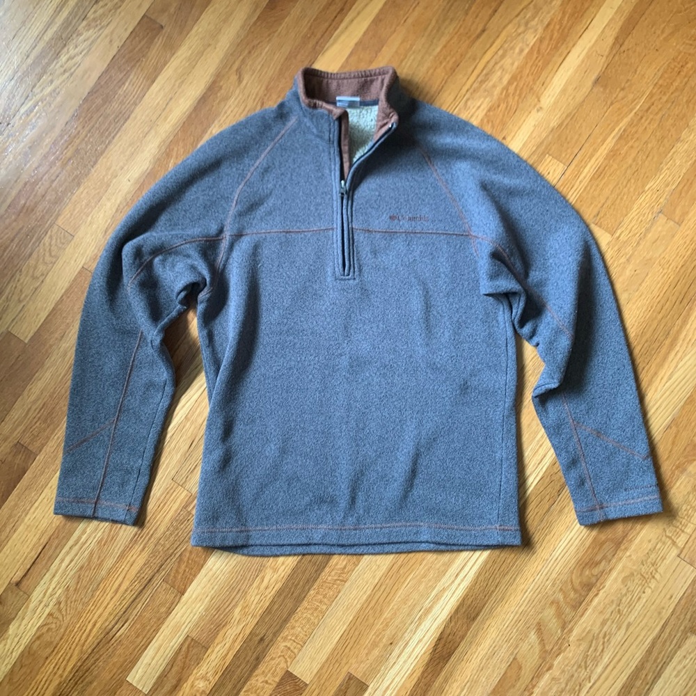 Columbia Quarter-Zip Sweater/Fleece